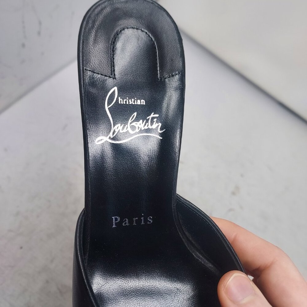 CHRISTIAN LOUBOUTIN Me Dolly Leather Black Mule Sandal - Picture 5 of 11